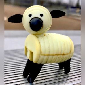 Vintage 1971 Antique FISHER PRICE Little People Miniature Plastic Toy SHEEP